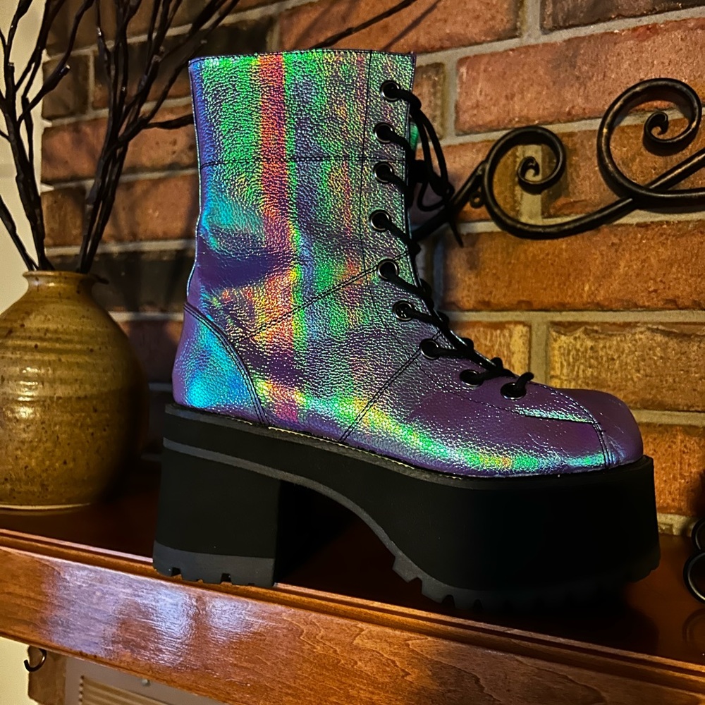 Demonia “So Ranger” Size 10